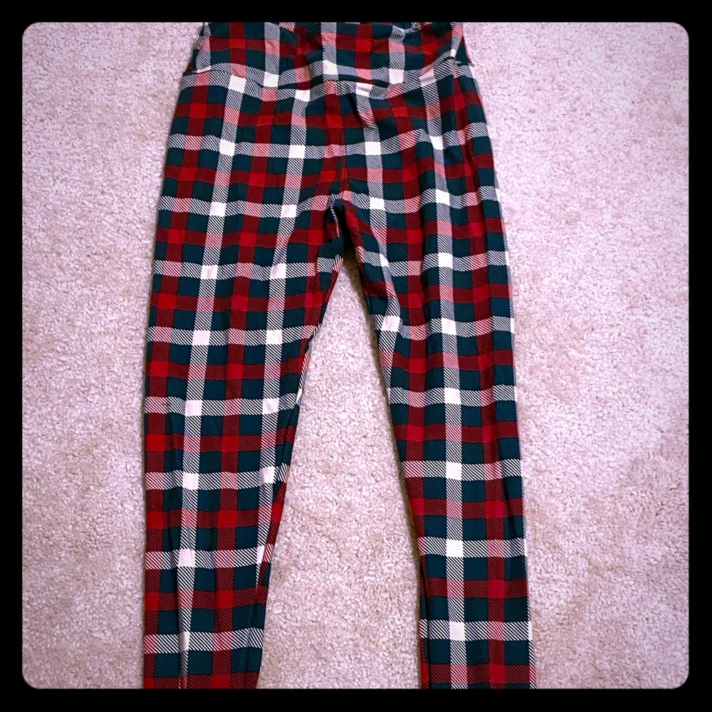 NWOT Os Lularoe plaid holiday leggings